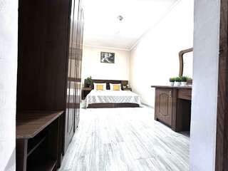 Гостиница Ношен Лазаревское Номер эконом (удобства на этаже)-6