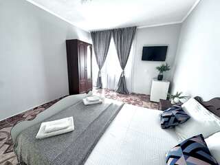 Гостиница Ношен Лазаревское Номер стандарт семейный-8