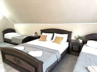 Гостиница Ношен Лазаревское 4-местный номер стандарт-18