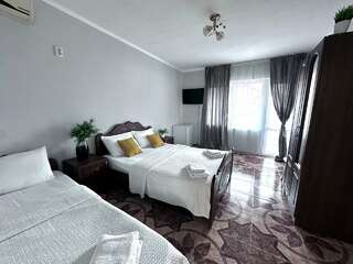 Гостиница Ношен Лазаревское Семейный номер-6