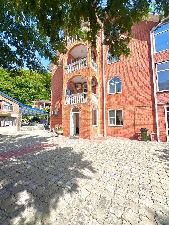 Гостиница Ношен Лазаревское-3